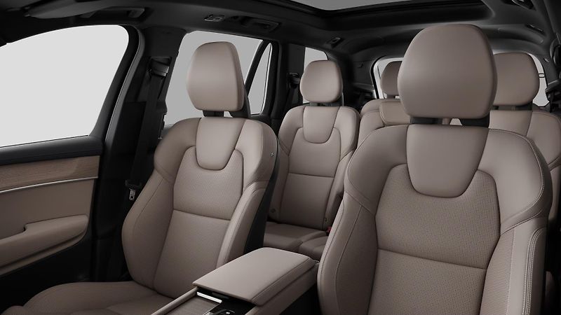 Volvo XC90 (2026) T8 AWD RECHARGE BRIGHT PLUS 7m - fotka 9 z 11