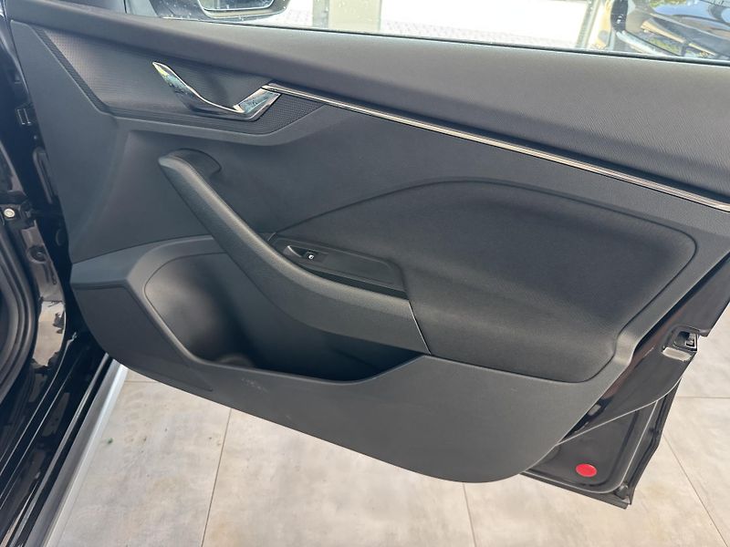 Škoda Kamiq (2020) 1,5TSi DSG NAVI LED TAŽNÉ - fotka 26 z 30