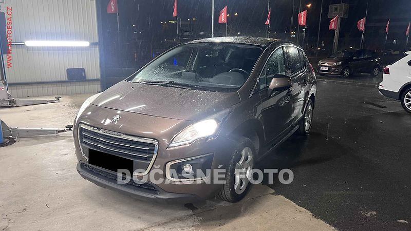 Peugeot 3008 (2015) 1.6HDi, AT, navi, autoAC - fotka 1 z 4