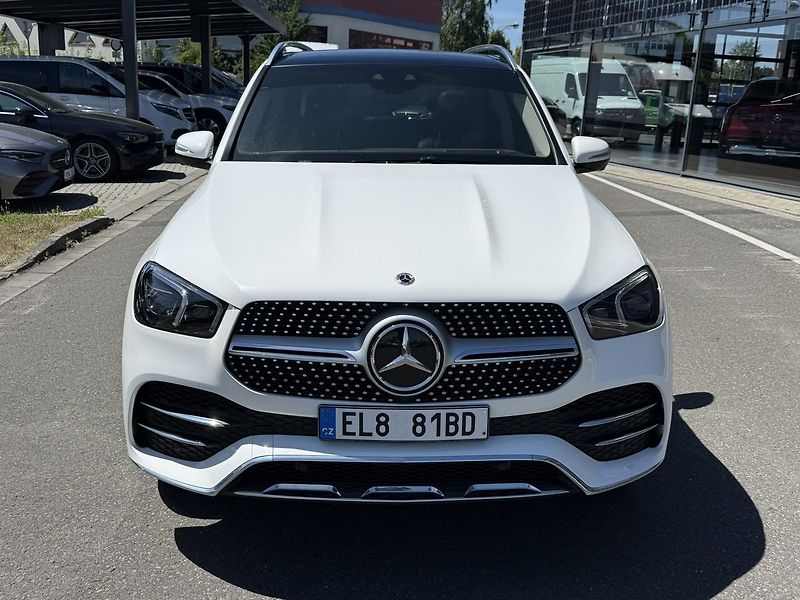 Mercedes-Benz GLE (2022) 350 de 4MATIC SUV - fotka 3 z 61