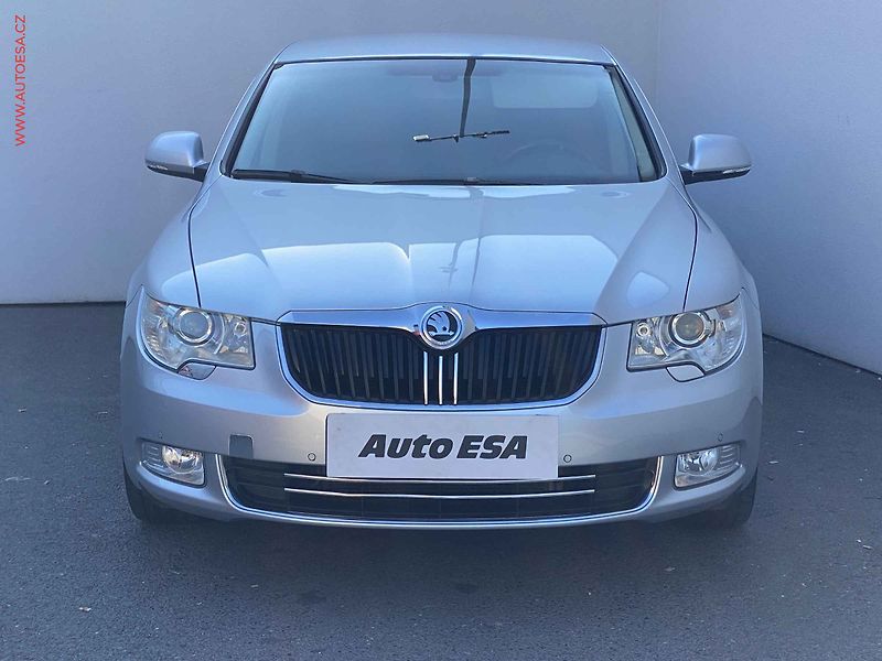 Škoda Superb (2008) 3.6FSI 4x4, DSG, bixen - fotka 2 z 19