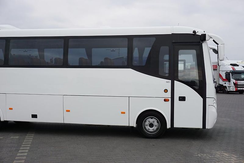 Mercedes-Benz (2017) APOLLO / EURO 6 / 41 OSÓB / 11 - fotka 36 z 54