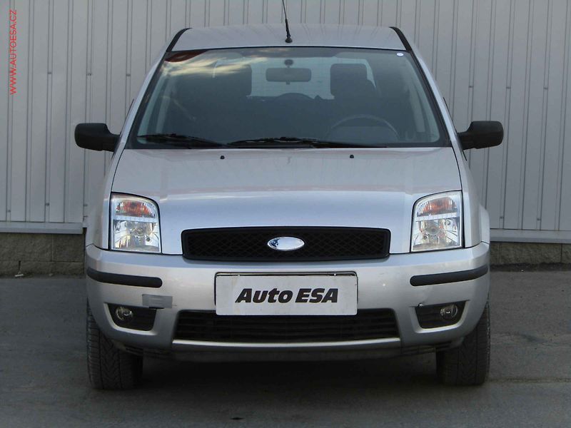 Ford Fusion (2004) 1.4i, AC, TZ - fotka 2 z 14