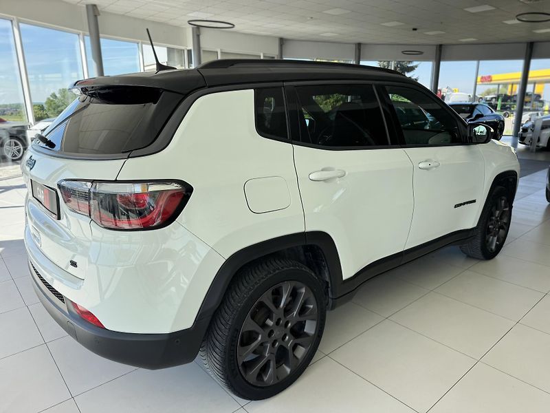 Jeep Compass S 4xe 1,3T 177kW*REZERVACE! - fotka 5 z 37