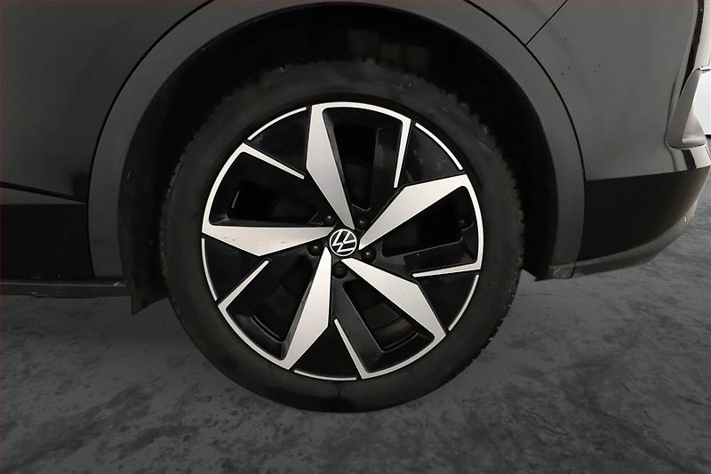 Volkswagen ID.5 (2025) GTX (82 kWh), SoH 99% - fotka 12 z 25