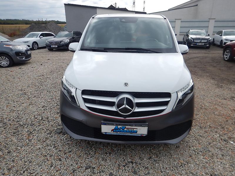 Mercedes-Benz Třídy V V 300 d, 7 MÍST, 174 kW - fotka 3 z 29