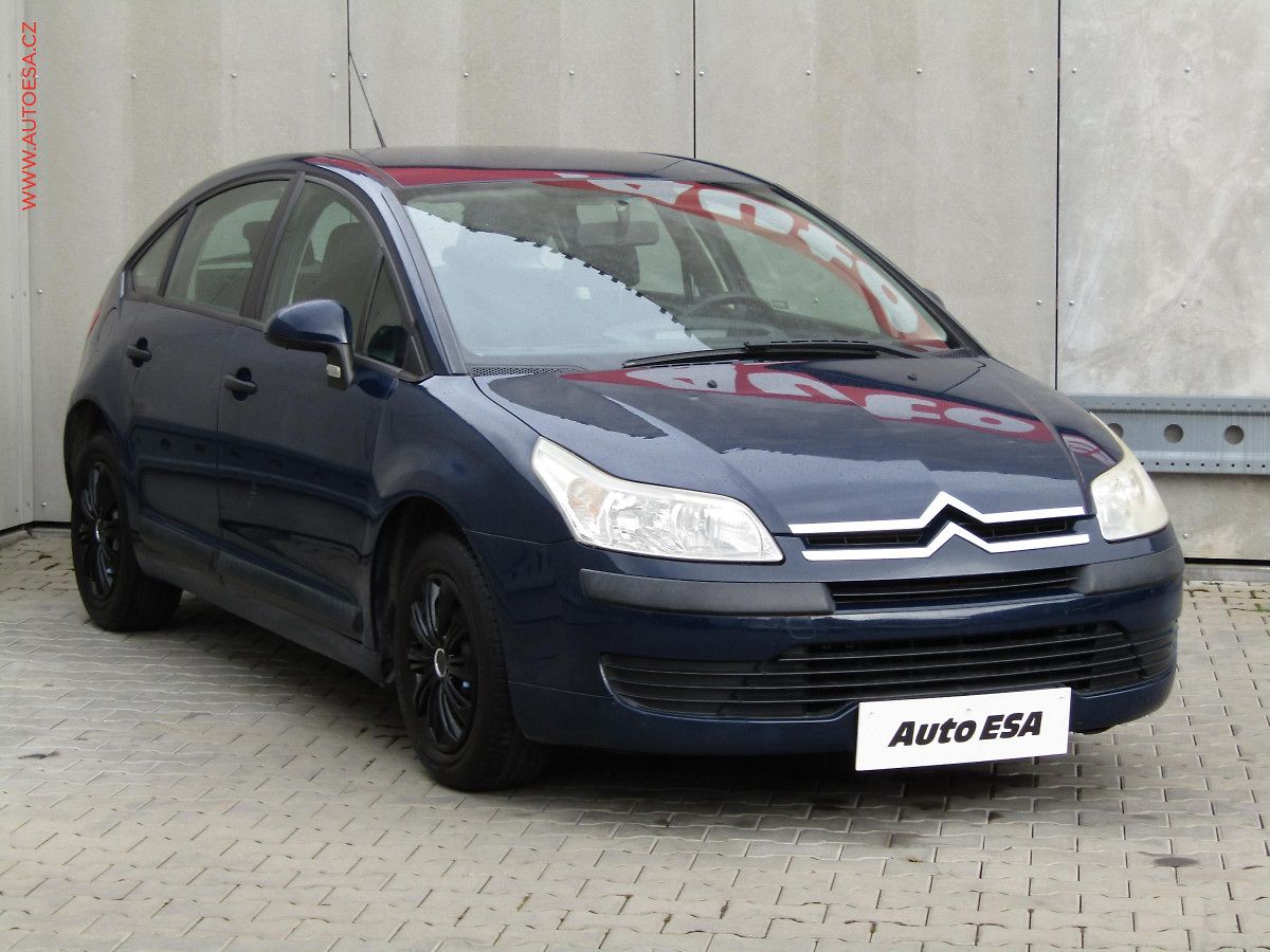 Citroën C4 1.4i 16V, ČR, servis.kniha