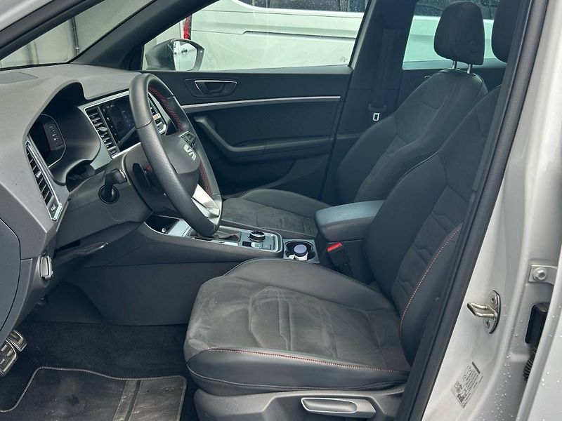 Seat Ateca (2022) 2.0 TDI 7DSG FR - fotka 10 z 31