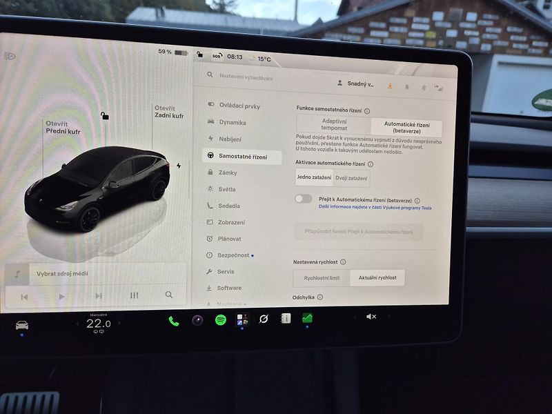 Tesla Model Y PERFORMANCE 393kw 21ALU 93,0% - fotka 22 z 48