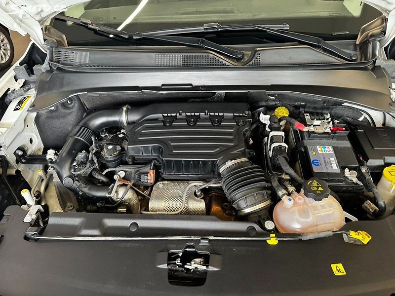 Jeep Compass (2022) 1,3 GSE 130k man. Night Eagle - fotka 16 z 27