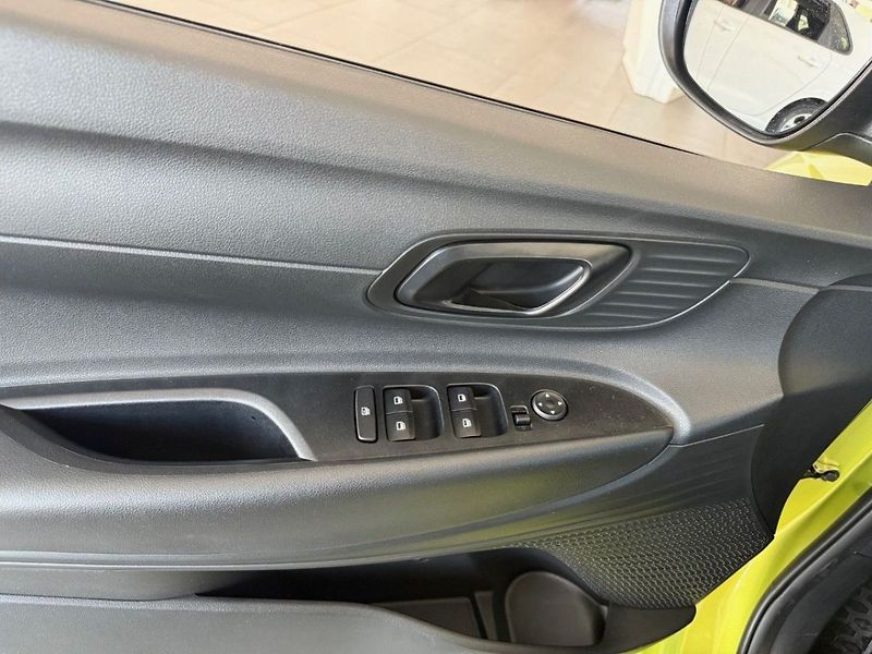 Hyundai i20 26 1,0 TGDI DCT WAVE - fotka 7 z 7