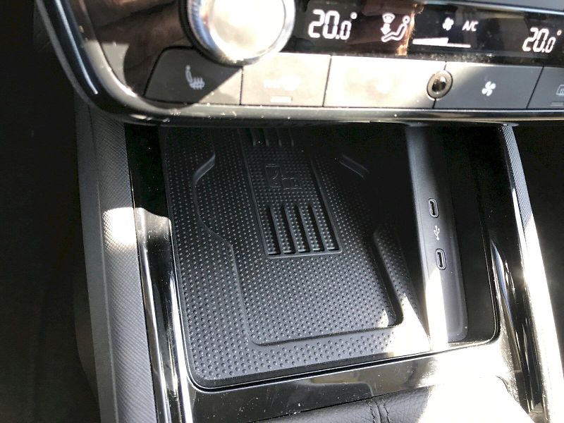 Škoda Kamiq (2024) SELEC Top TSI 85/1.0 M6F - fotka 13 z 25
