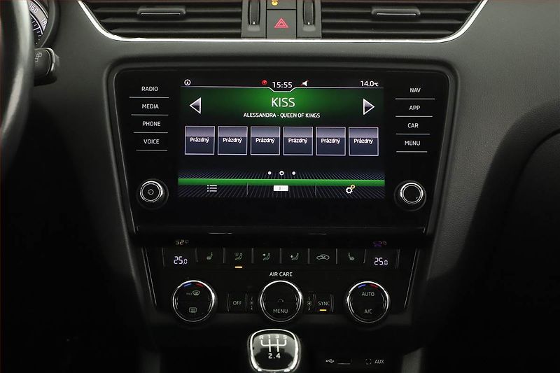 Škoda Octavia (2017) 1.6 TDI, Navi, Tempomat - fotka 10 z 14