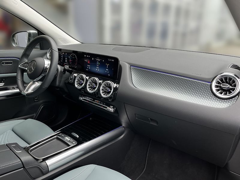 Mercedes-Benz GLA 200d 4MATIC Progressive Advanc - fotka 15 z 21