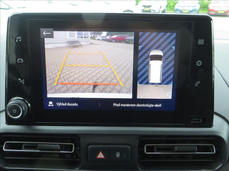 Opel Combo 1,5 CDTI 96kW Life Edit Plus - fotka 17 z 22