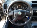 Škoda Octavia (2011) 1.9TDi, ČR, AC - náhled 14