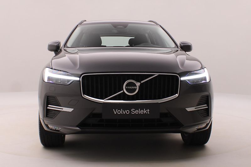 Volvo XC60 B5 AWD CORE AUT REZERVACE - fotka 16 z 52