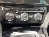 Volkswagen Passat (2017) 2.0TDi, 2.maj,ČR, Highline - náhled 15