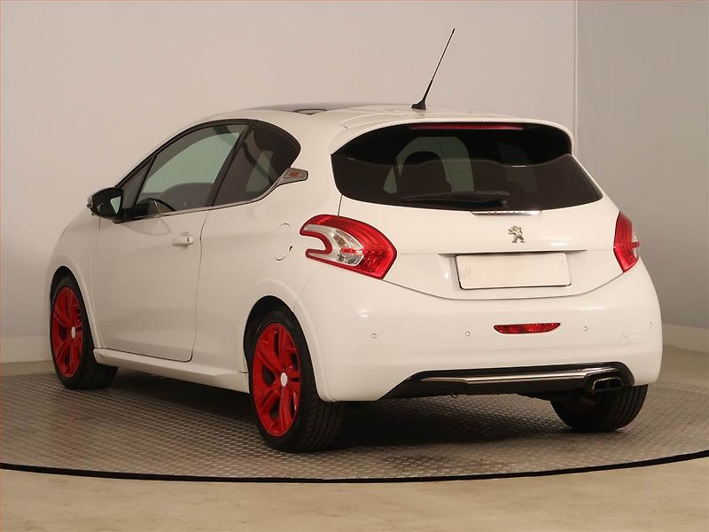 Peugeot 208 (2014) 1.6 GTi, Serv.kniha, Tempomat - fotka 4 z 21