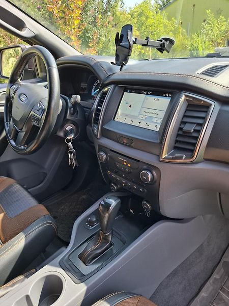 Ford Ranger (2017) Wildtrak 3,2 po servisu - fotka 24 z 32