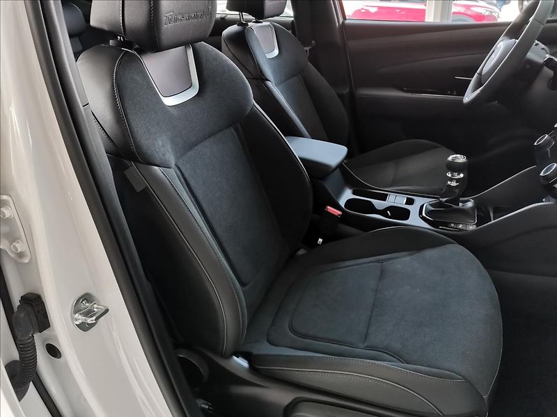 Hyundai Tucson 1,6 T-GDI 20 years - fotka 11 z 11