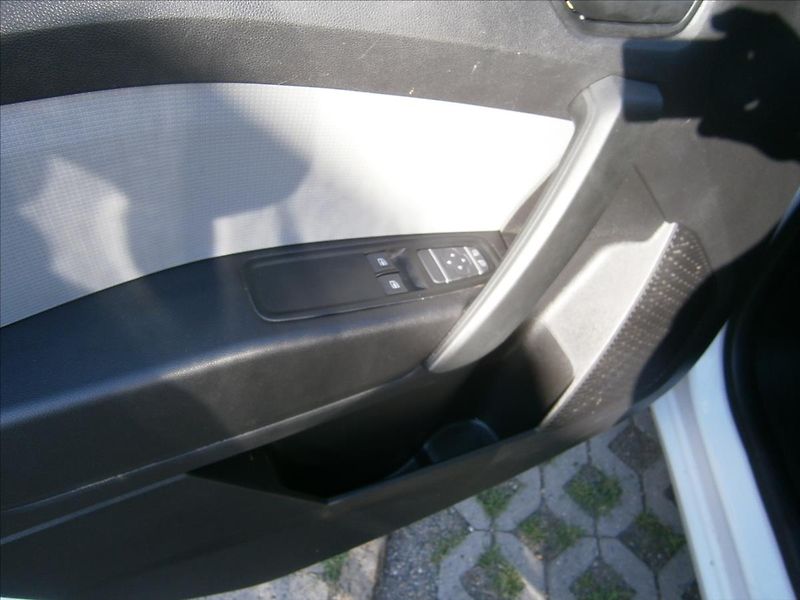 Renault Kangoo 1,5 dci KLIMA - fotka 12 z 12