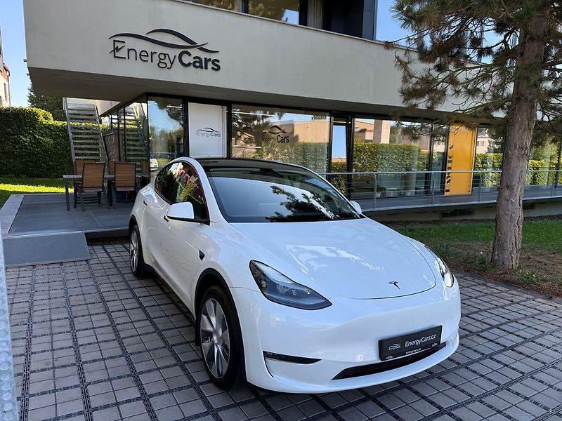 Tesla Model Y Long Range AWD záruka - fotka 40 z 40