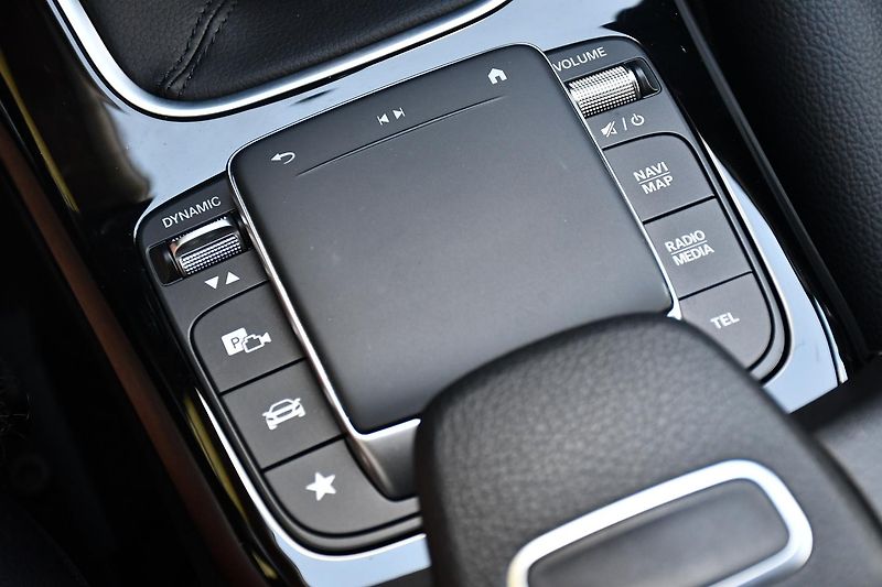 Mercedes-Benz Třídy A A180 NTOP ČR 1M - fotka 36 z 54