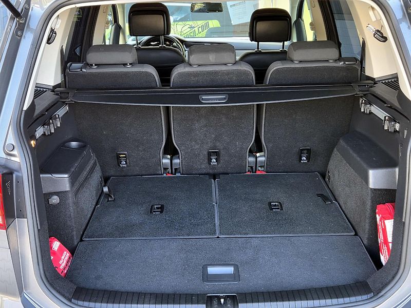Volkswagen Touran 1,2TSi, 7míst, CEBIA   - fotka 12 z 44