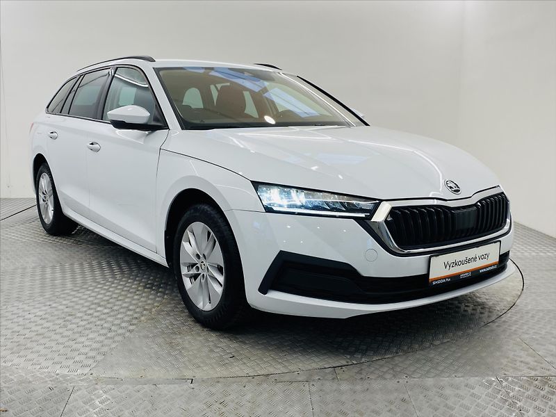 Škoda Octavia 2,0 TDI 85kW Ambition - fotka 20 z 24