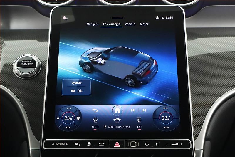 Mercedes-Benz GLC (2025) 300 de 4MATIC, AMG LINE - fotka 17 z 29