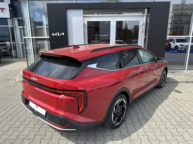 Kia K4 Sportswagon (2026) 1,6 T-GDi 7DCT 110 kW TOP + A1 - fotka 3 z 6