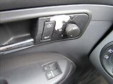 Volkswagen Touran 1,6 MPi 75kW - náhled 21