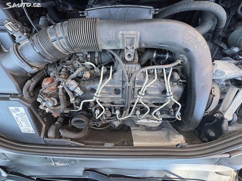 Volvo S60 2.4D5 R-Design servis.historie - fotka 26 z 30