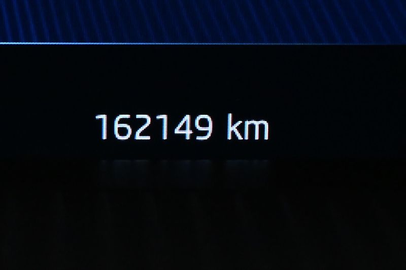 Škoda Octavia 2,0 TDI 110 kW TAŽNÉ Style Zár - fotka 17 z 30