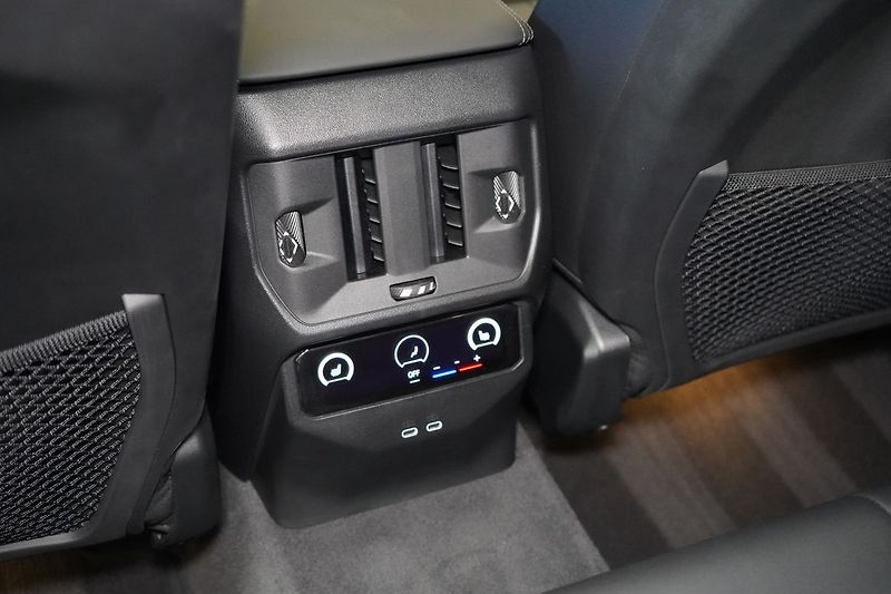BMW X3 40d xDrive, Nezávislé, Tažné - fotka 47 z 50