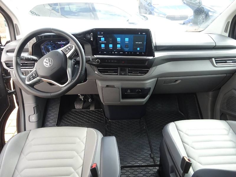 Volkswagen Caravelle (2025) Style 2,0TDI 4 Motion 8.AUT DR - fotka 5 z 31