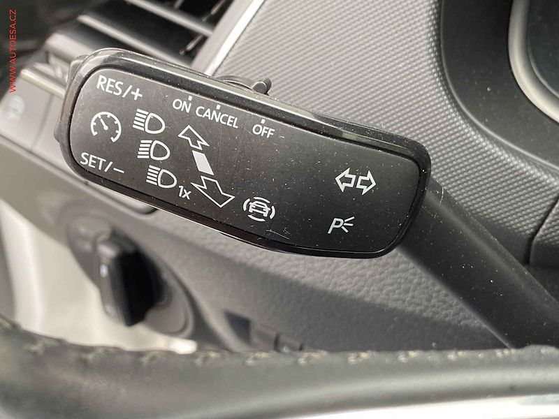 Škoda Fabia (2022) 1.0 TSi, 1.maj,ČR, Ambition - fotka 13 z 17