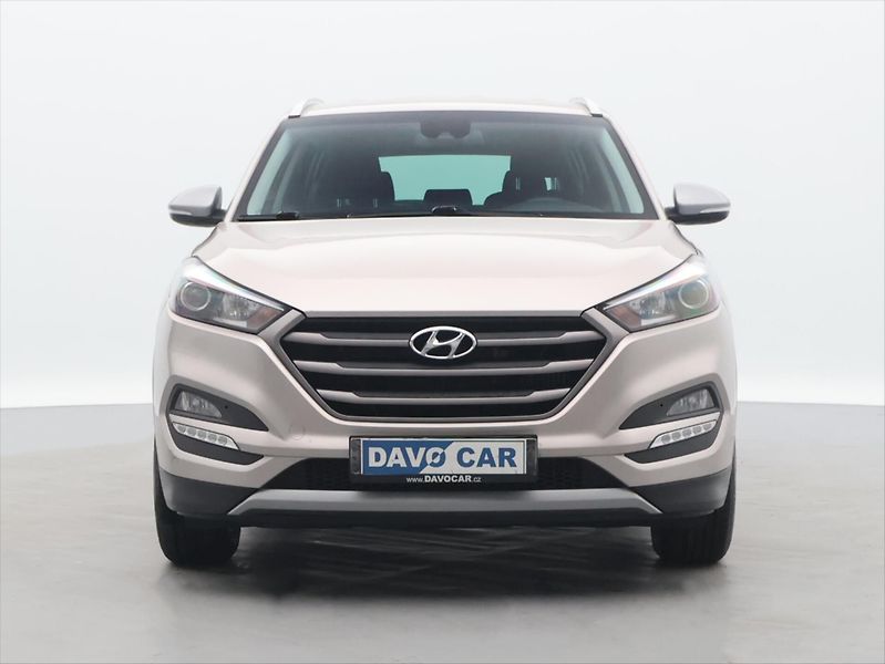 Hyundai Tucson 1,6 T-GDI 130kW Best of Czech - fotka 2 z 29