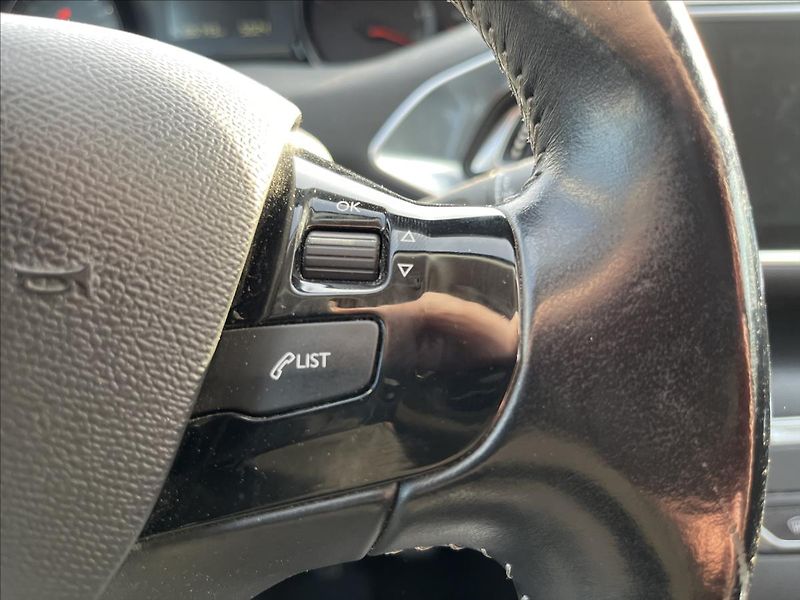 Peugeot 308 1,5 HDi STYLE KLIMA TAŽNÉ ALU - fotka 23 z 40