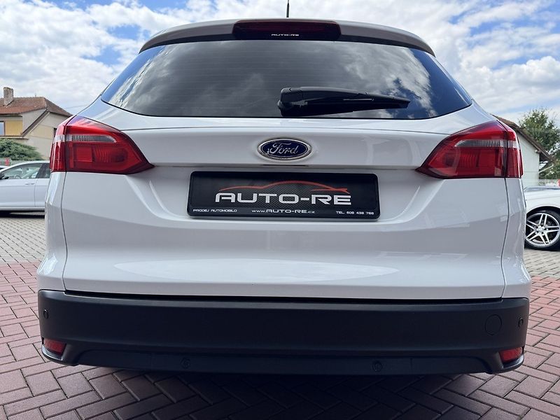 Ford Focus (2016) 1.6i Ti-VCT Klima Winter Paket - fotka 42 z 50