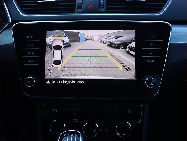 Škoda Superb (2022) Ambition 2.0 TDI, Serv.kniha - fotka 16 z 24
