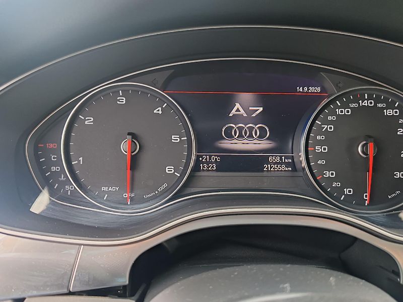 Audi A7 3.0 BiTDI V6 DSG S-Line Tz - fotka 12 z 24