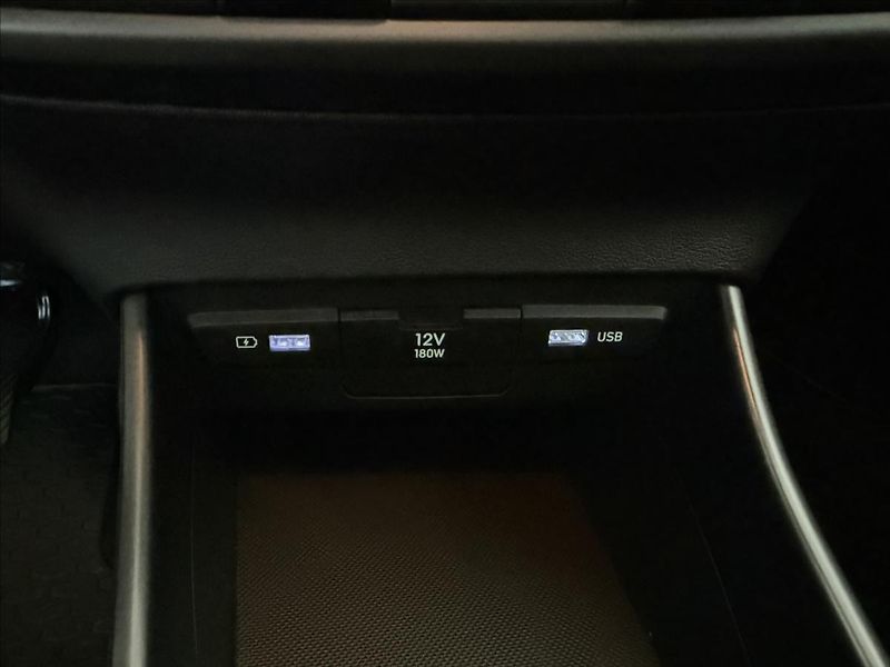 Hyundai Bayon 1,2   61kW,SERVISKA,ČR,1.MAJIT - fotka 17 z 22
