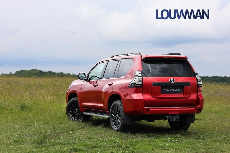 Toyota Land Cruiser AT EXECUTIVE - fotka 23 z 24