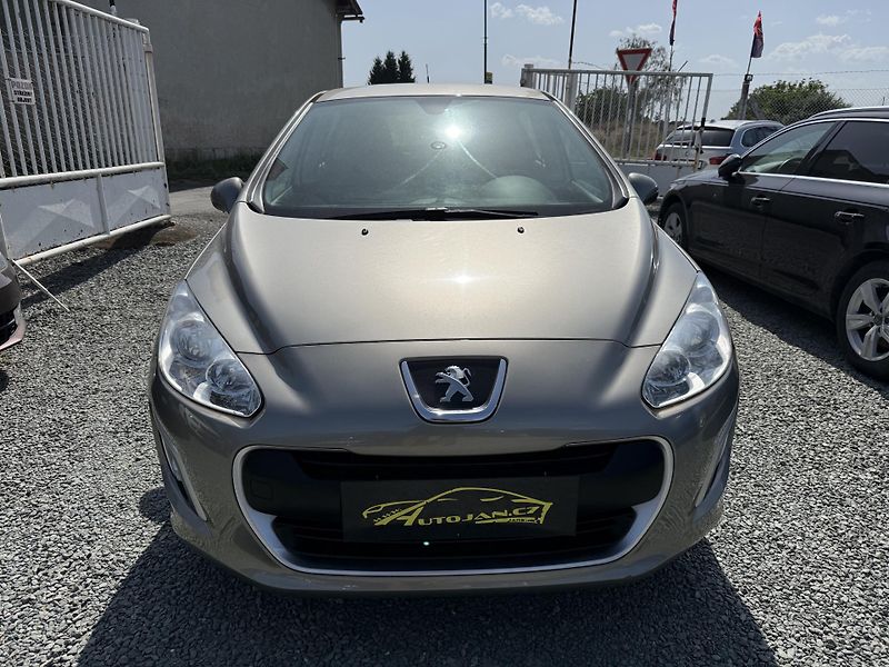 Peugeot 308 1.4 VTi KLIMA SERVISKA - fotka 2 z 13