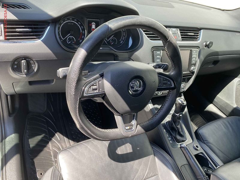 Škoda Octavia (2014) 2.0 TDi, DSG - fotka 12 z 16