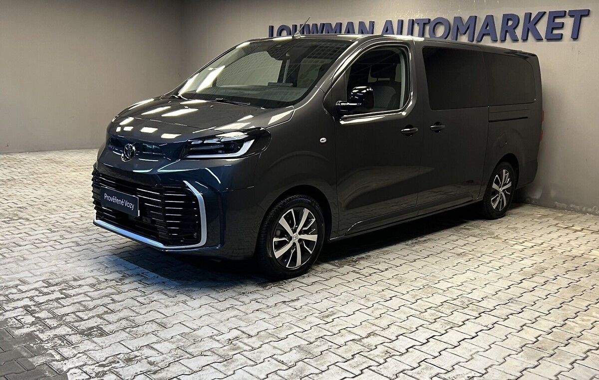 Toyota ProAce Verso L2 2.0D 8AT Family Webasto
