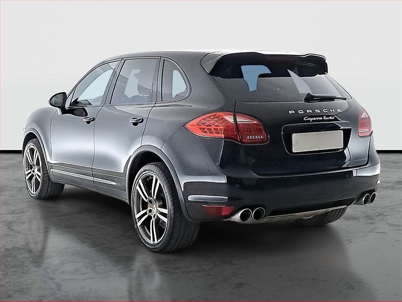 Porsche Cayenne (2010) Turbo - fotka 4 z 23