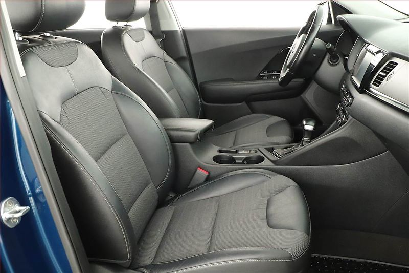 Kia Niro (2017) Hybrid, Automat, Serv.kniha - fotka 7 z 18